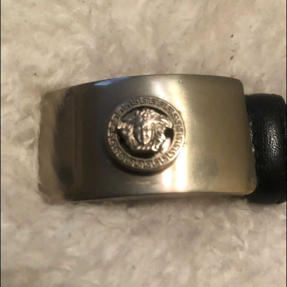 Gianni Versace black leather belt